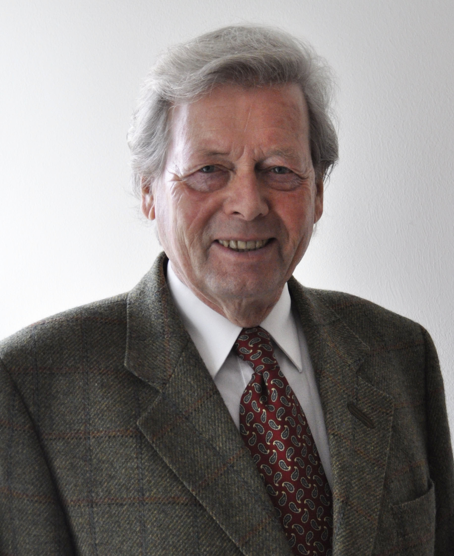 Dr. Heinz Neugebauer